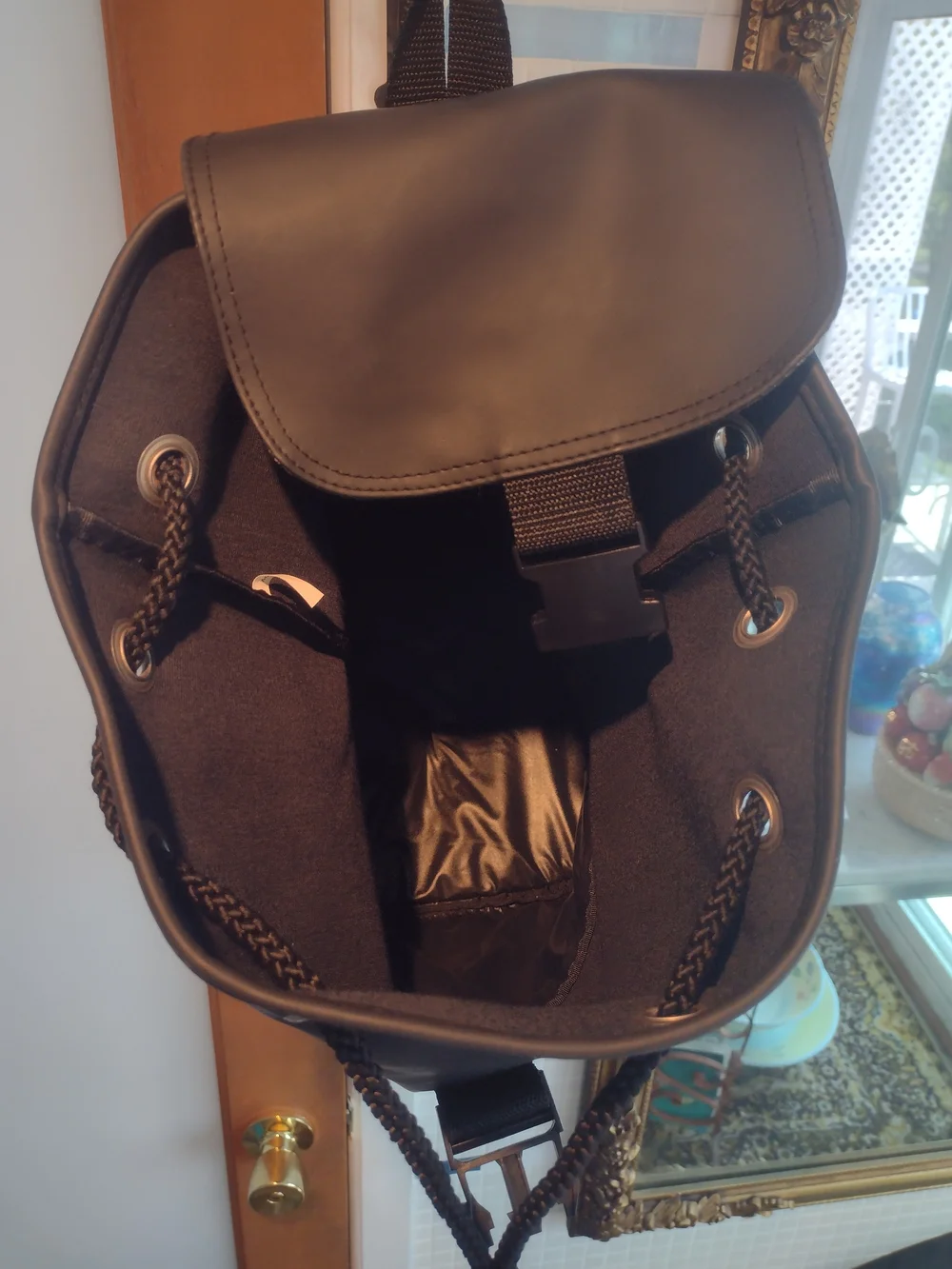 Hugo Boss Black Leather-Look Men’s Backpack